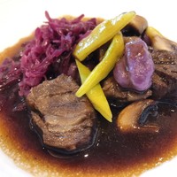 ラ メゾン ドゥ グラシアニ 神戸北野 - 牛ほほ肉のフォンドボーソースを色々お野菜で＾＾