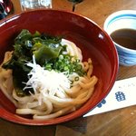 あじみなと 番所 - 料理写真:わかめうどん550円