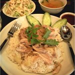 クンメー - カオマンガイランチ800円