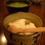 あかり - 湯葉豆腐。