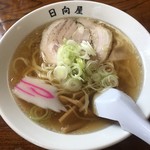 青竹手打ラーメン 日向屋 - 