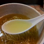 中華そば 慈庵 - 中華そば塩（スープ）