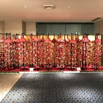 ホテルアソシア静岡 - ロビーに飾られた "雛のつるし飾り"