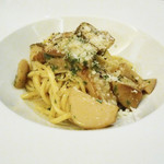 ICARO miyamoto - キタッラ　ポルチーニソース