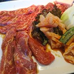 焼肉だいじゅ園 - Bセット1,580円(税抜)カルビ、サガリ、ジンギス汗各50ｸﾞﾗﾑ、ミノ、ホルモン各50ｸﾞﾗﾑ