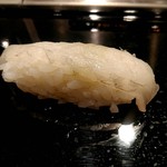 寿司大 - ヒラメ