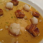 キュイジーヌ[s] ミッシェル・トロワグロ - フォアグラのヴェロア　鰻とライム