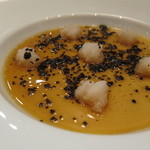 キュイジーヌ[s] ミッシェル・トロワグロ - フォアグラのヴェロア　トリュフの香り