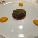 キュイジーヌ[s] ミッシェル・トロワグロ - 和牛　オレンジとグリーンペッパーフォレ風グラタン　ジャンとピエール・トロワグロのレシピ