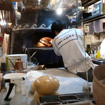 ヴァカンツァ - ピッツアを投入