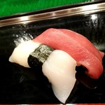 ぎふ初寿司 - 上寿司のイカとマグロ