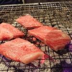 炭火焼肉屋台 たじま屋 - 