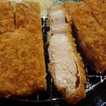 とんかつ 粟島 - 『国産ロースかつ定食　ラージ(税込み1600円)』