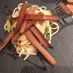 チャコール クッキング ツクバ マイス - 長ネギとシチリアマグロのカラスミのペペロンチーノ　自家製生パスタ