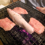 炭火焼 ゆうじ - 牛タン、豚タン