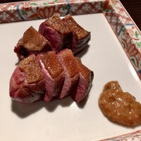 たでの葉 - 真鴨とカルガモの胸肉食べ比べ