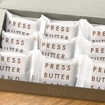 PRESS BUTTER SAND - 9コ入り 1710円 (税込)