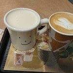 イマイブックス コーヒー - ロイヤルミルクティーとカフェラテ