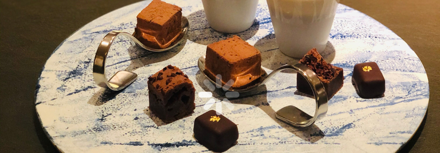 レビュアーのカバー画像