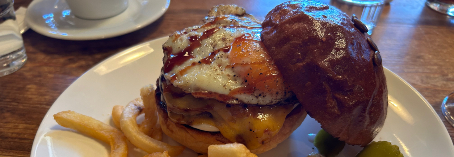 レビュアーのカバー画像