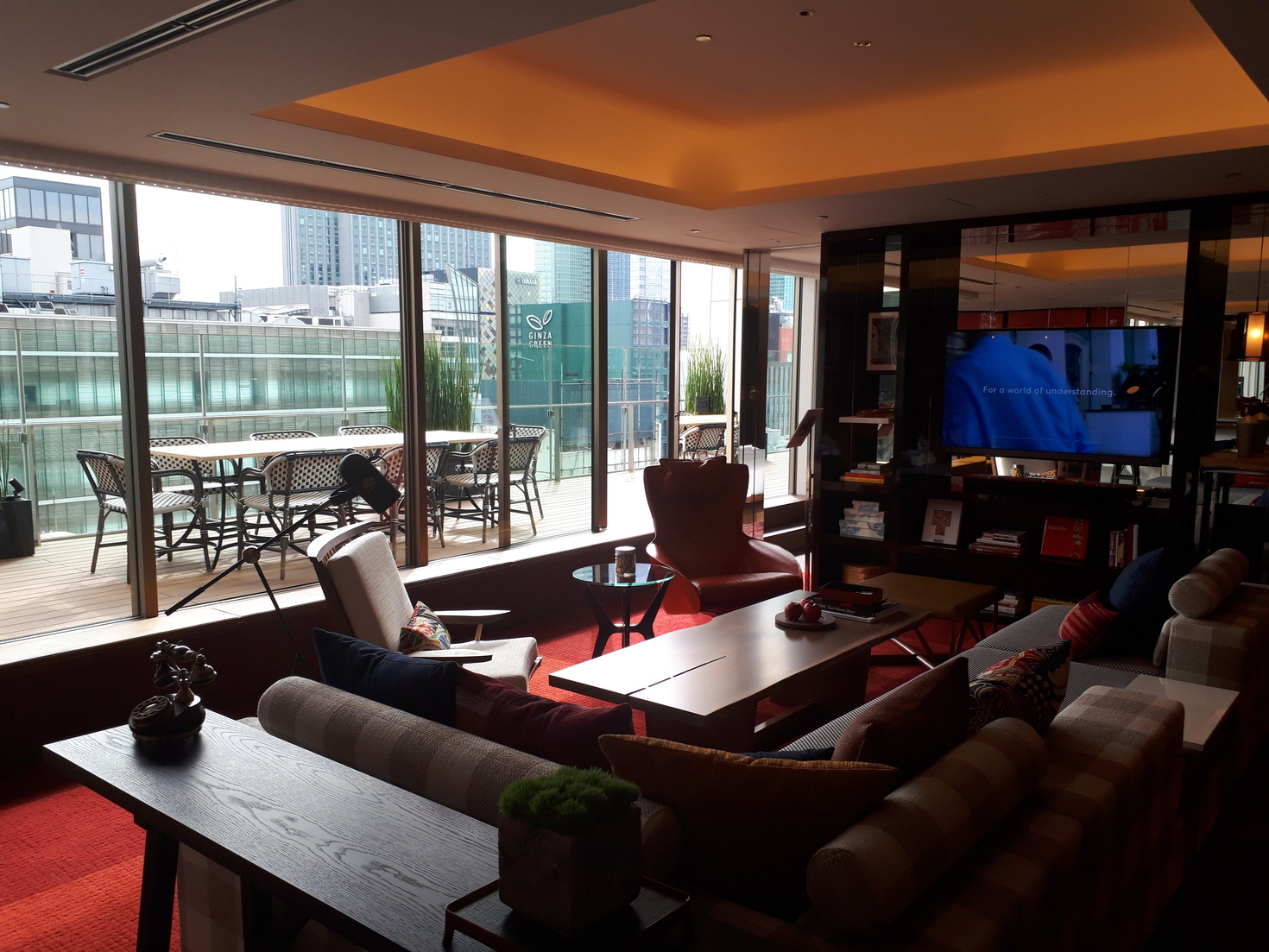 レビュアーのカバー画像