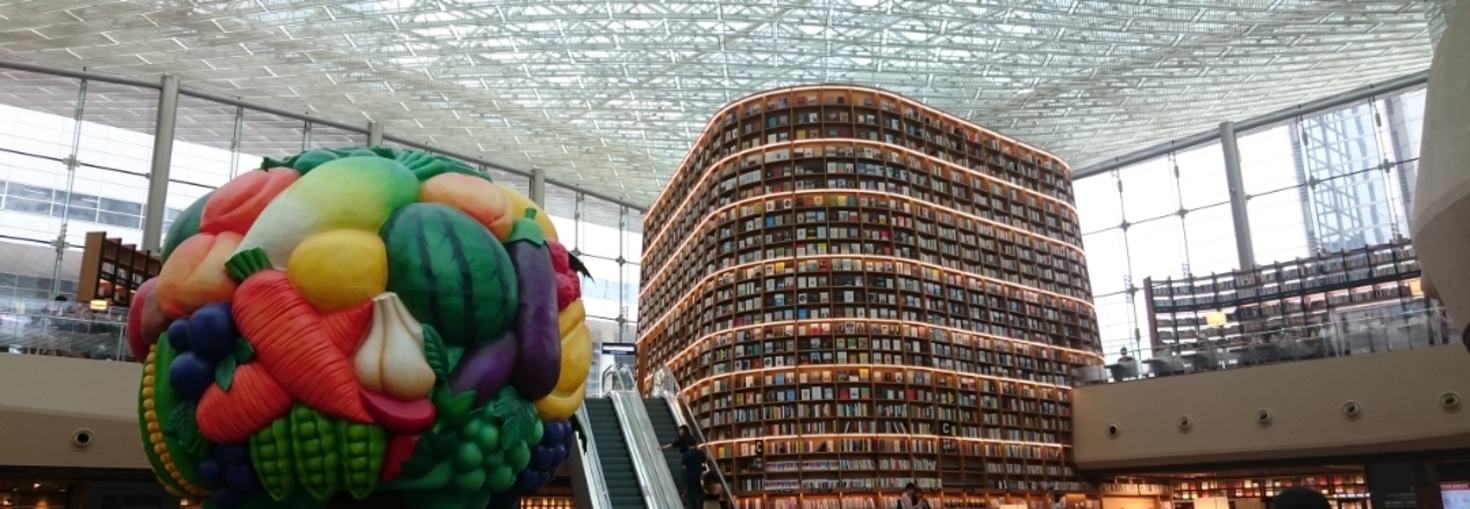 レビュアーのカバー画像