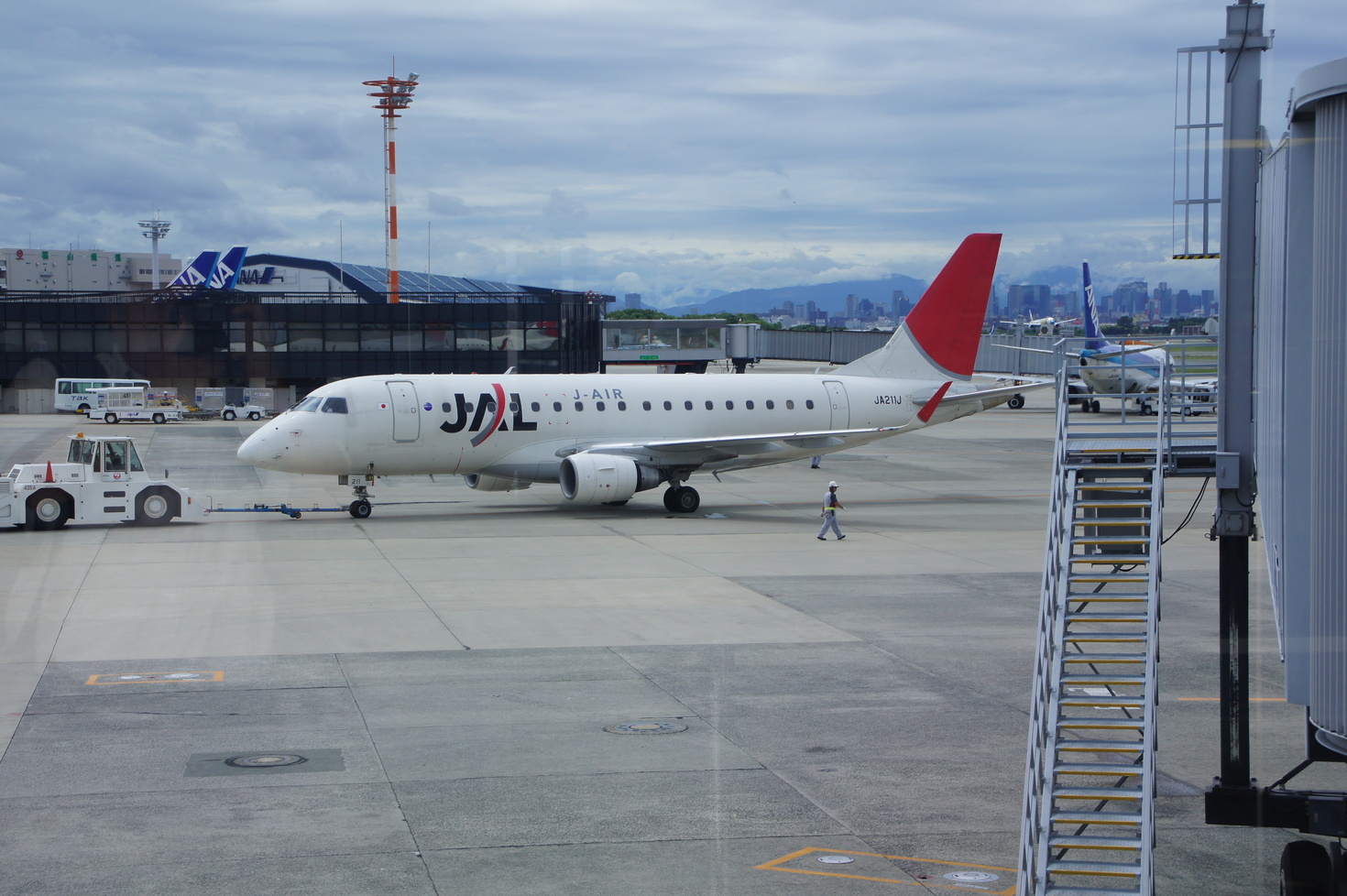 レビュアーのカバー画像