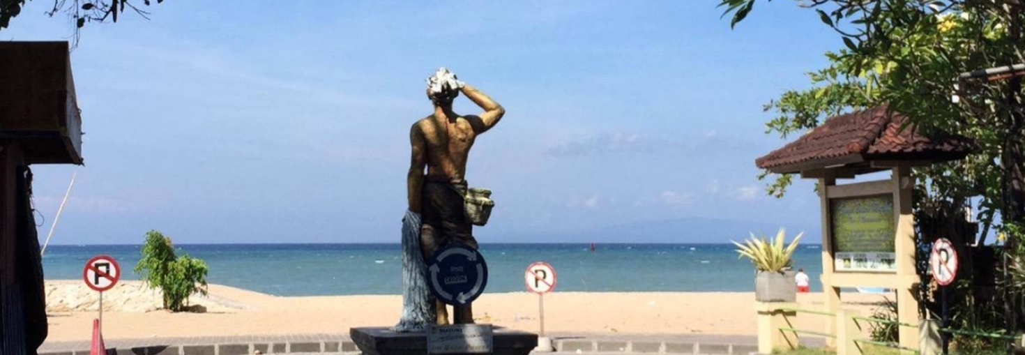 レビュアーのカバー画像