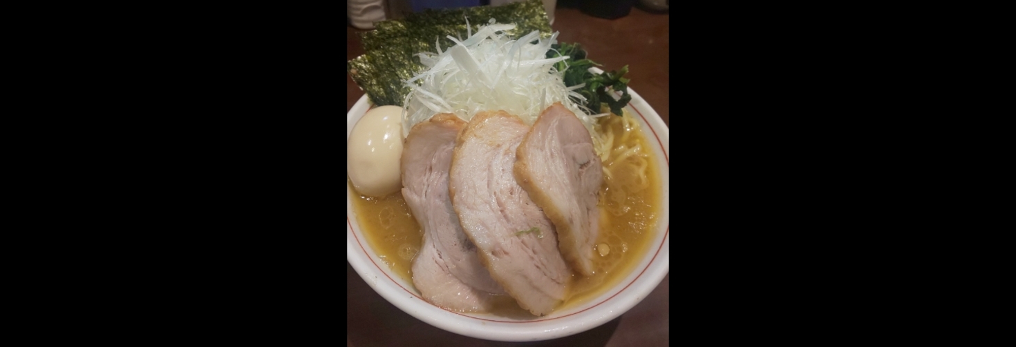 レビュアーのカバー画像