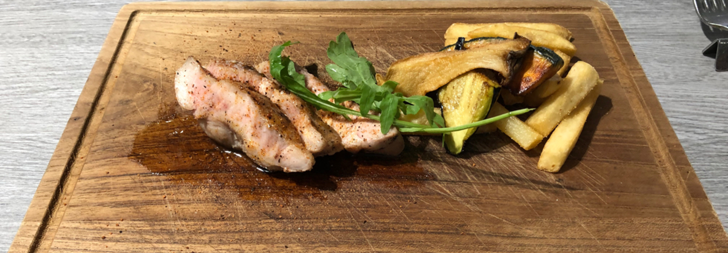 レビュアーのカバー画像