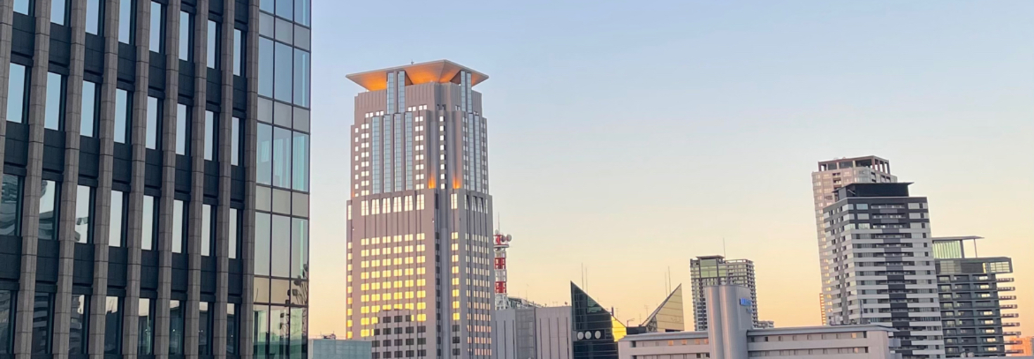 レビュアーのカバー画像