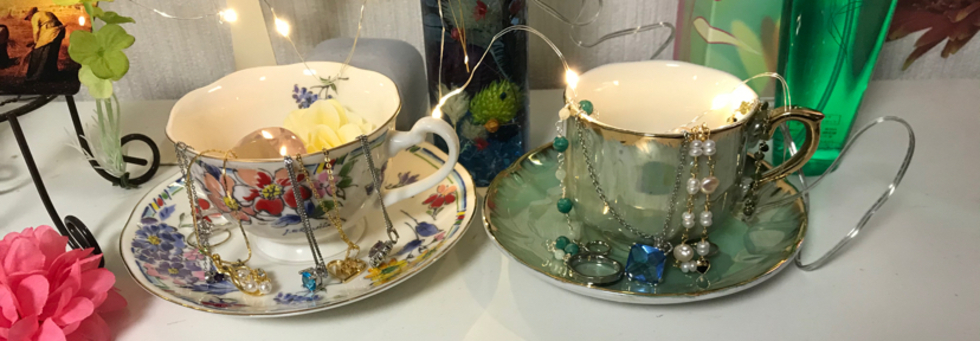 レビュアーのカバー画像