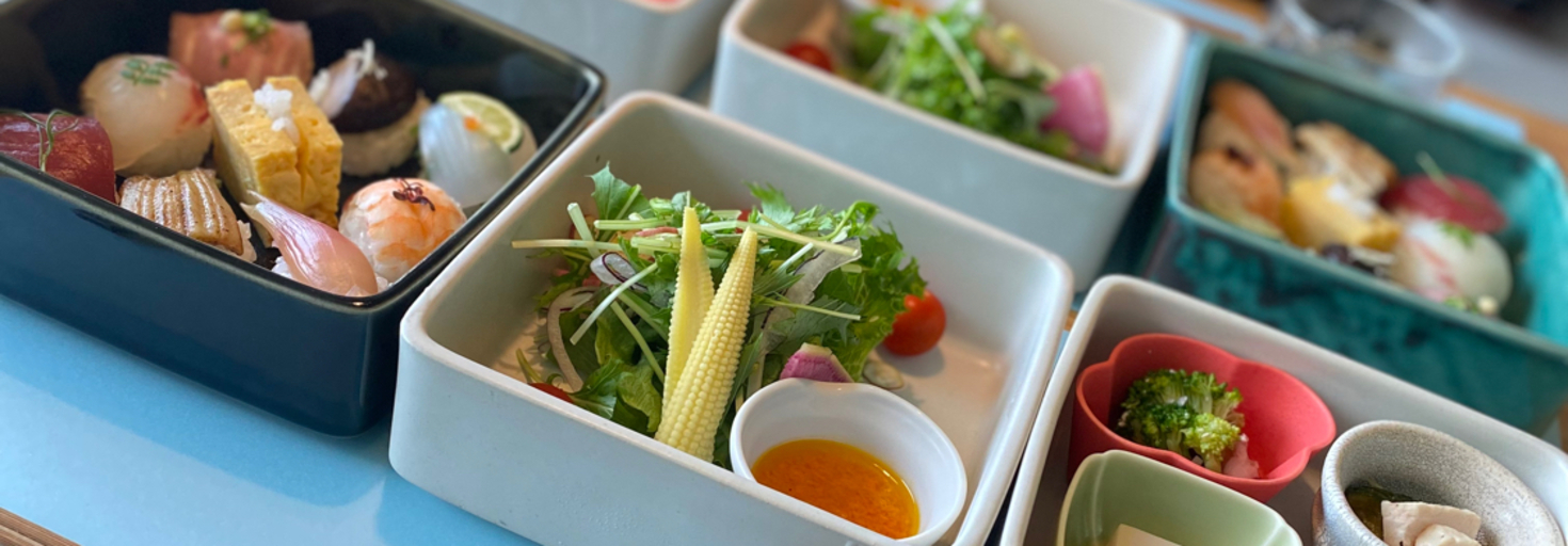 レビュアーのカバー画像