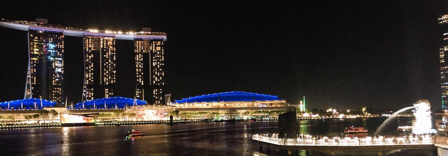 レビュアーのカバー画像