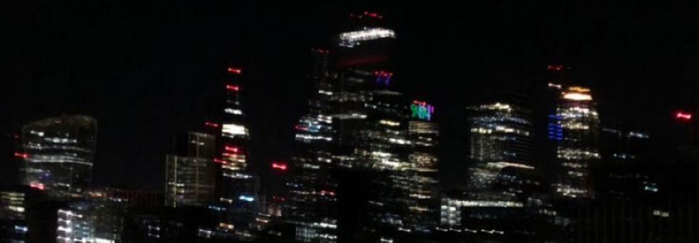 レビュアーのカバー画像