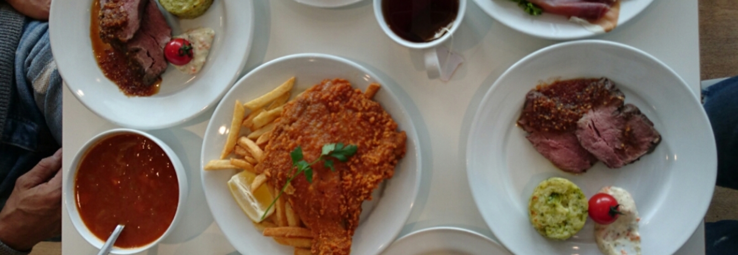 レビュアーのカバー画像