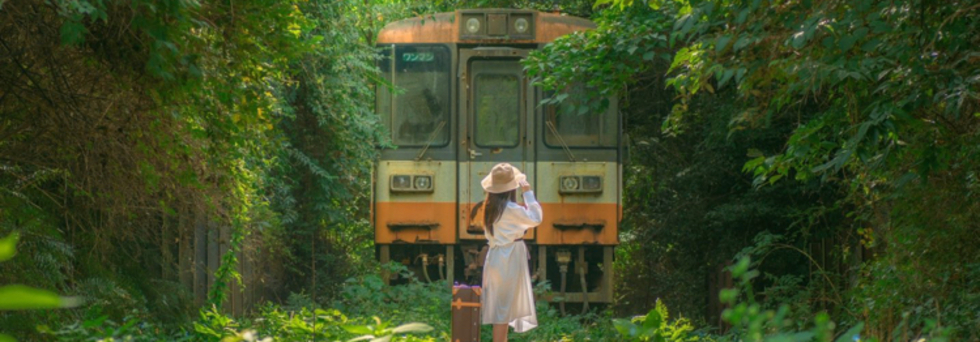 レビュアーのカバー画像