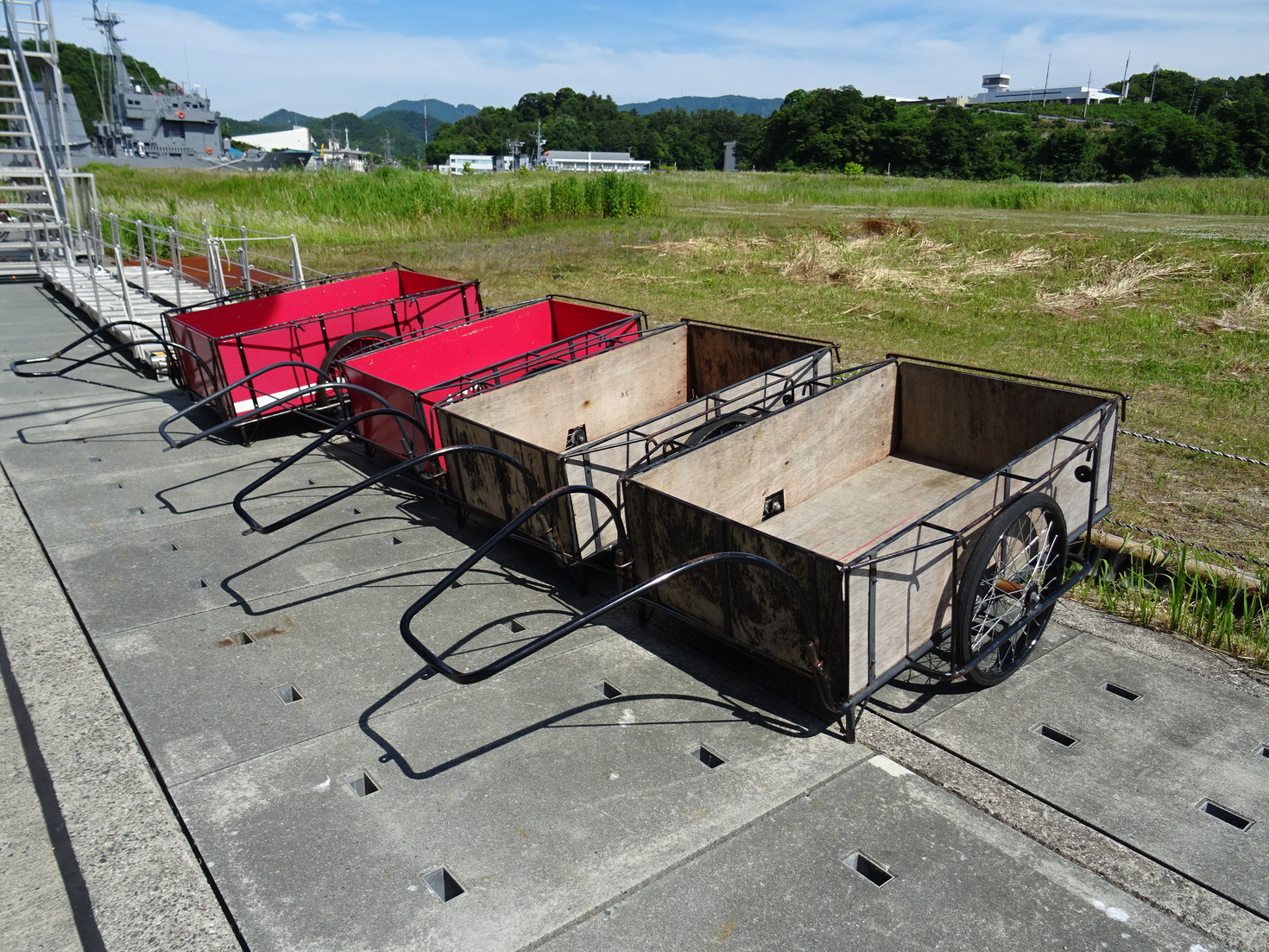 レビュアーのカバー画像