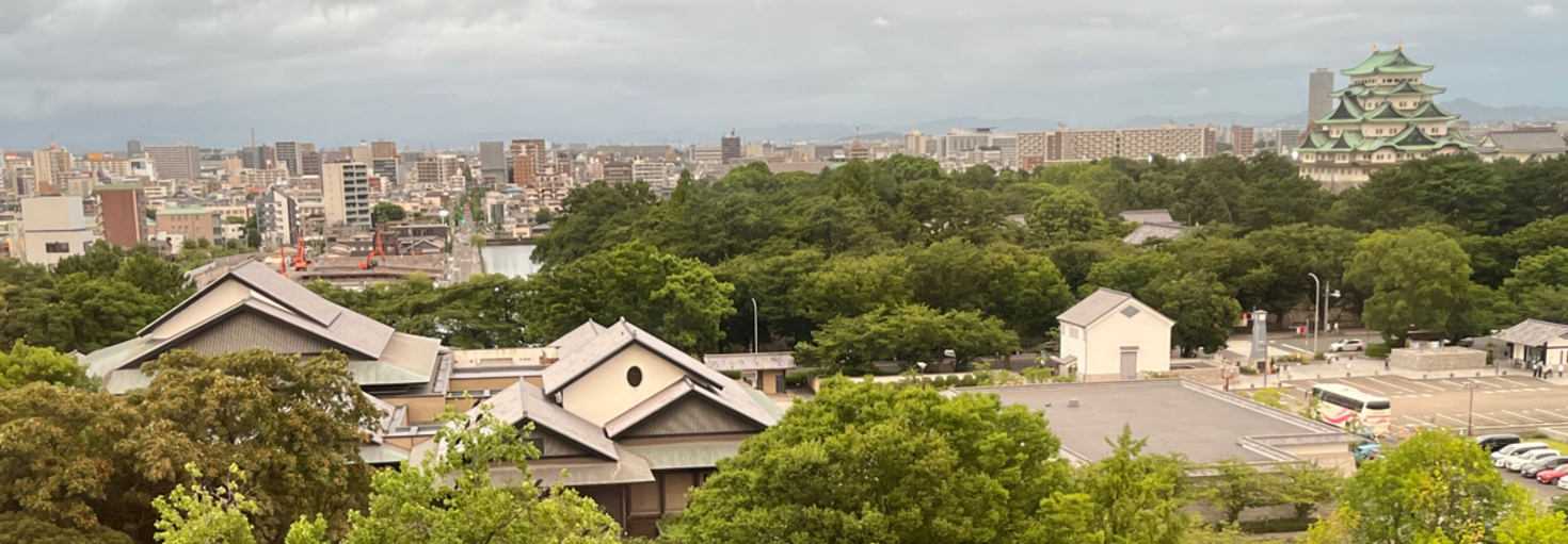 レビュアーのカバー画像