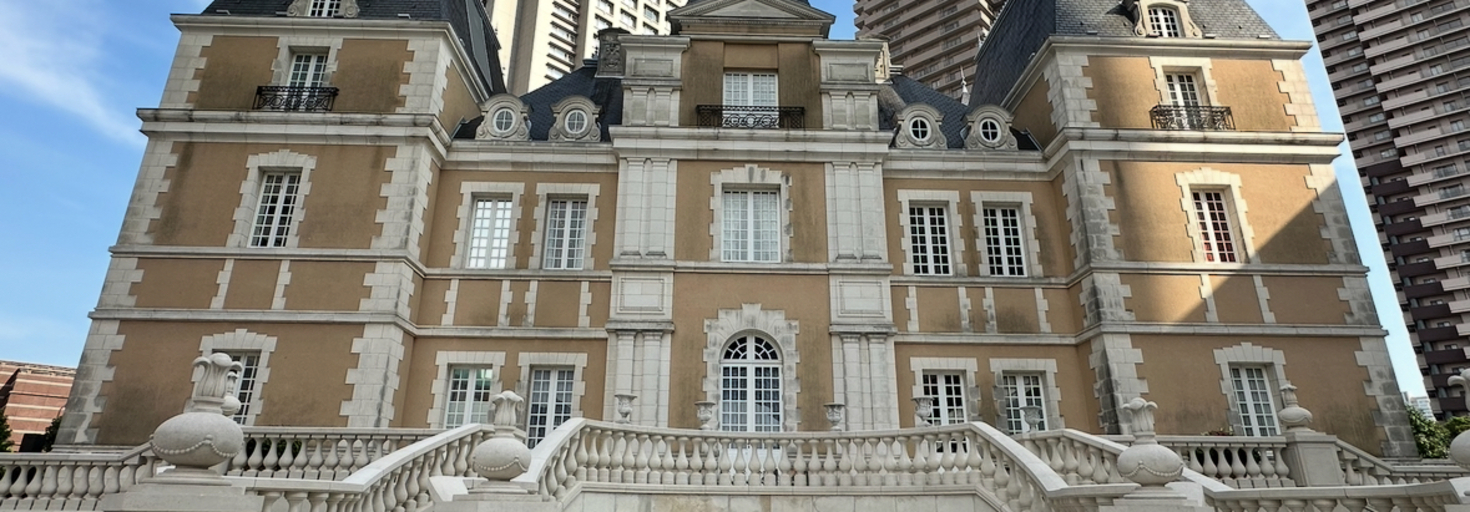 レビュアーのカバー画像