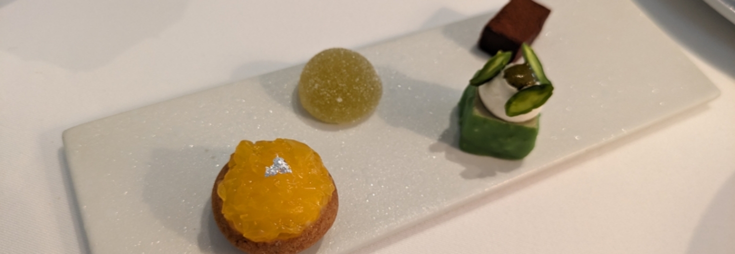 レビュアーのカバー画像