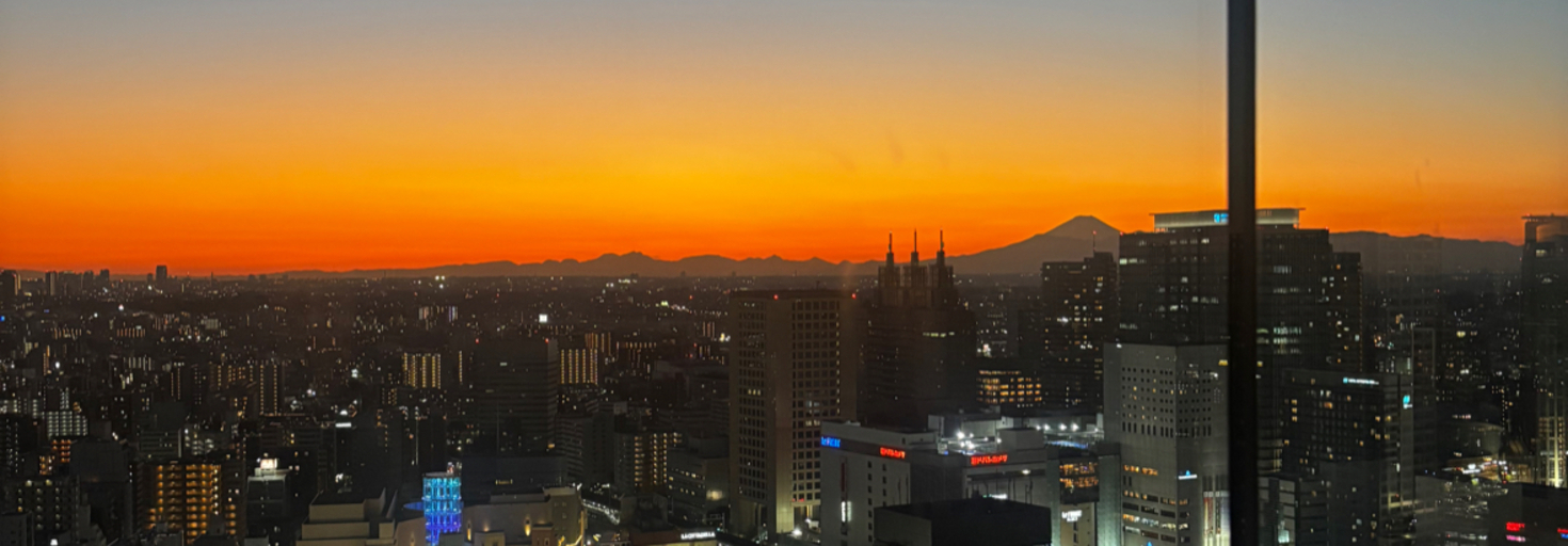 レビュアーのカバー画像