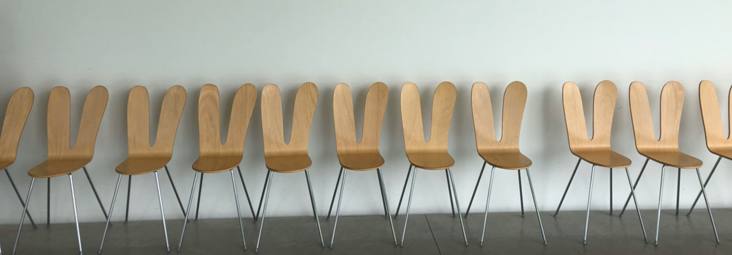 レビュアーのカバー画像