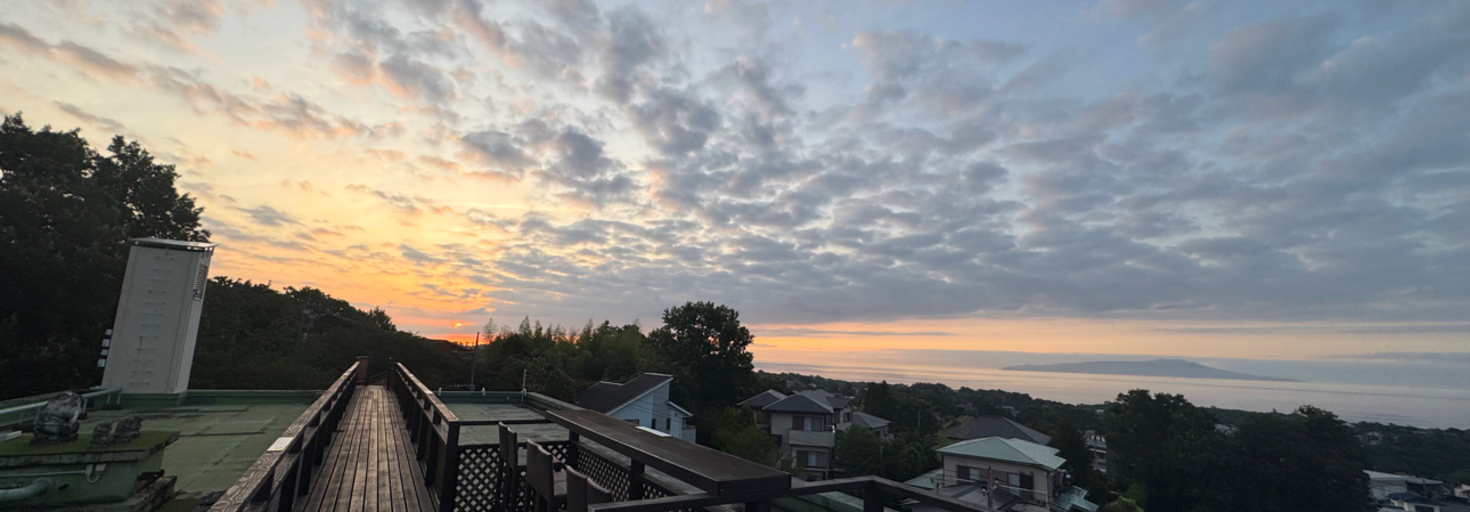 レビュアーのカバー画像