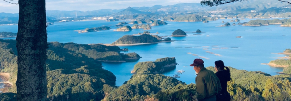 レビュアーのカバー画像