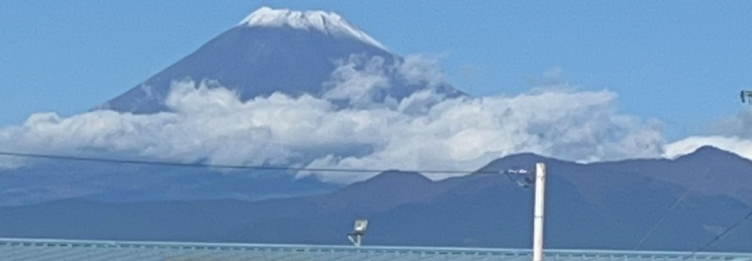 レビュアーのカバー画像