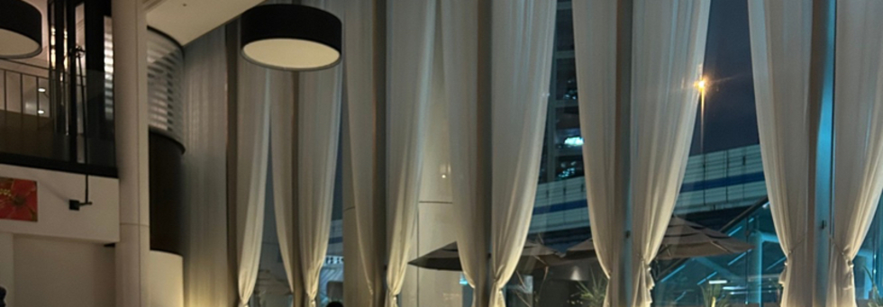 レビュアーのカバー画像