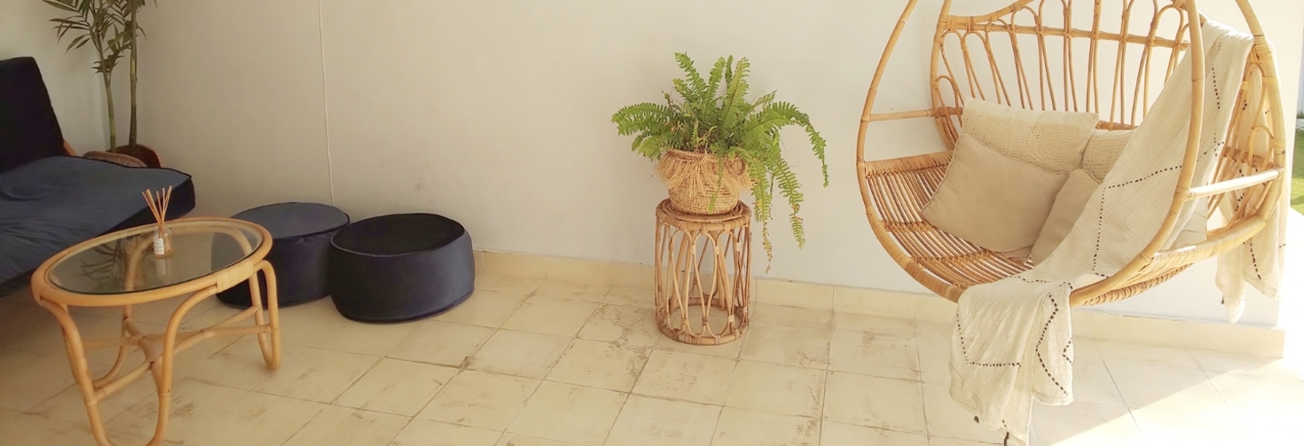 レビュアーのカバー画像