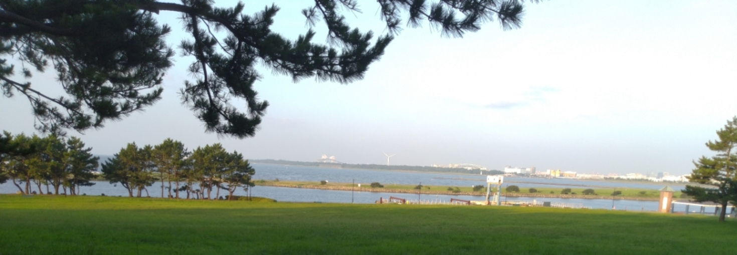 レビュアーのカバー画像