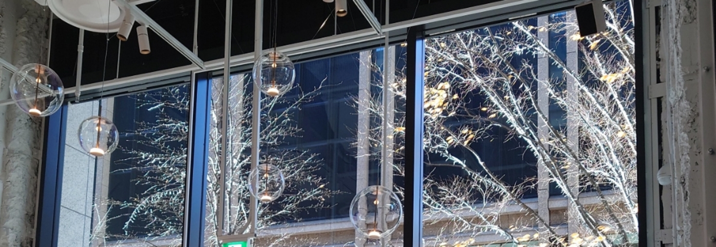 レビュアーのカバー画像